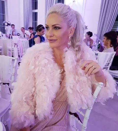 Nu e nici Andi, nu e nici Bogdan. Hannelore de la Insula iubirii a pus ochii pe un alt bărbat: ”Nu am fost un înger de femeie”
