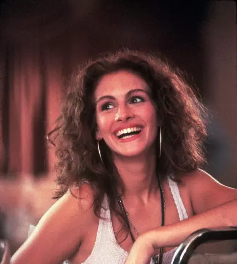 Julia Roberts a luat lecții de la prostituate pentru filmul "Pretty Woman"!