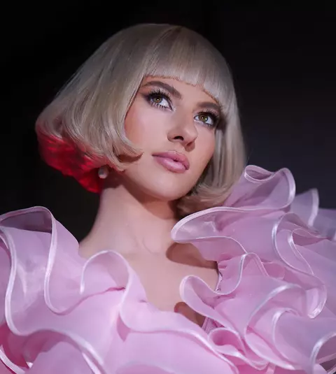 Lidia Buble, super sexy şi complet schimbată în noul videoclip: „E eliberator să nu pui la suflet ce zic alții!”