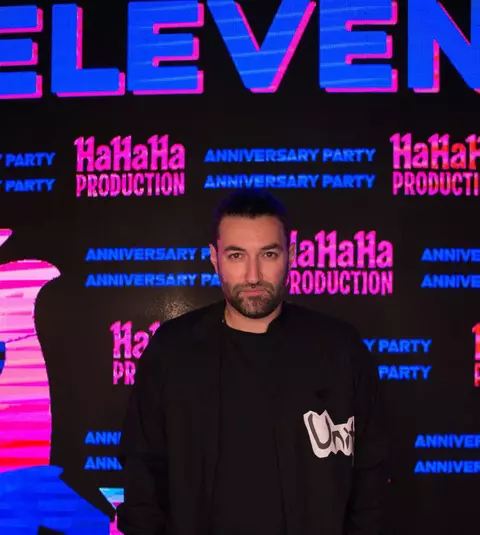 Smiley a dat o petrecere de nota 10! Cei mai în vogă artiști din România au sărbătorit 11 ani de HaHaHa Production