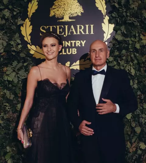 Dana Războiu și Bogdan Enoiu au divorțat după 11 ani de mariaj. Au semnat actele de divorț la notar