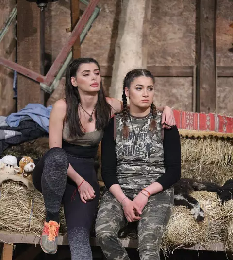 Ioana Filimon a părăsit FERMA. „Miss România” a pierdut duelul cu „Prinţesa Războinică”, Diana Belbiță