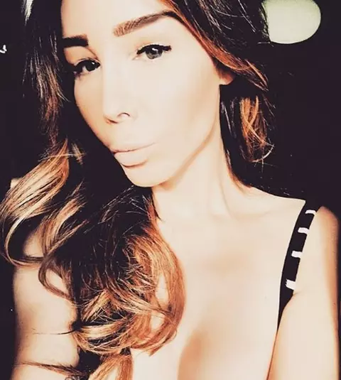 Unicul moștenitor al unui șef mafiot italian a ales să devină... femeie! Cum arată Daniela Lourdes Falanga, fostă Raffaele