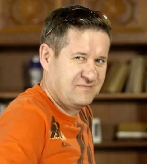 Nelu Curcă din La Bloc s-a retras de 10 ani la mănăstire, dar nu s-a călugărit! Ce face și cum arată după ce a renunțat la televizune!