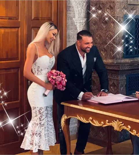 Nici bine nu s-au căsătorit că s-au și despărțit. Semnele că Bianca Drăgușanu și Alex Bodi nu mai sunt împreună