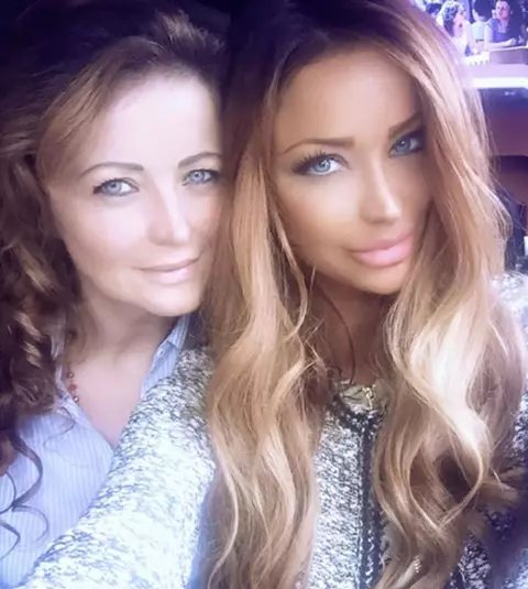 Cum arată mama Biancăi Drăguşanu după ce a învins cancerul. Madi este foarte frumoasă, deşi a trăit un adevărat coşmar!