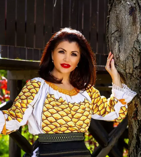 Claudia Ghiţulescu divorţează la 2 ani după nuntă: „Soţul meu e cu o copilă de 20 de ani!”