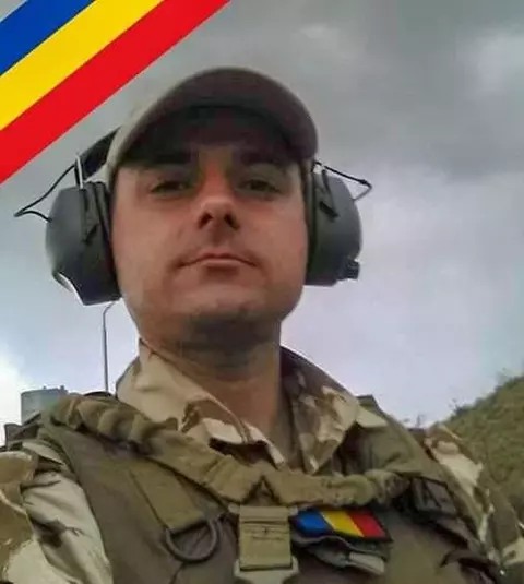 Poezie emoţionantă pentru Ciprian Polschi, militarul mort în atentatul din Afganistan: „Azi jertfa ta m-a copleşit...”