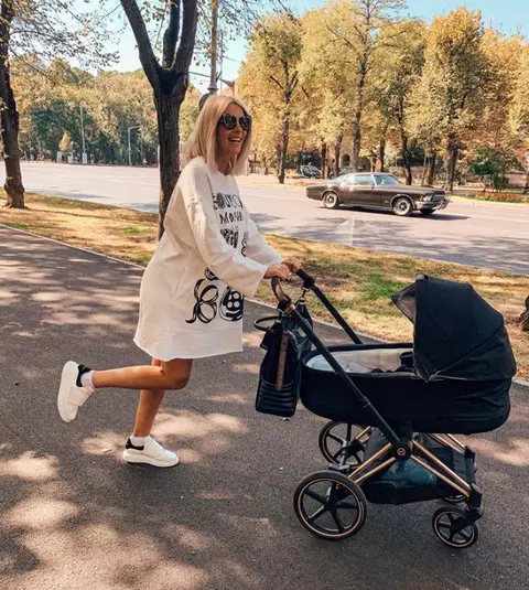 Diana Dumitrescu nu își mai alăptează băiețelul. Care este motivul: ”Hrăneam copilul din trei în trei ore”