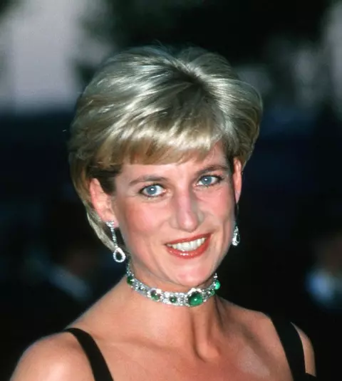 Faimoasa rochie de seară purtată de Prințesa Diana la Casa Albă, scoasă la licitație! La ce sumă fabuloasă este estimată