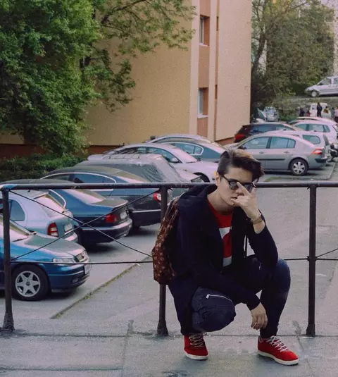 Răspunsul dur dat de Selly, după ce jurnalistul CTP l-a criticat în urma accidentului în care și-a făcut praf bolidul. „Nu au decât să mă judece”