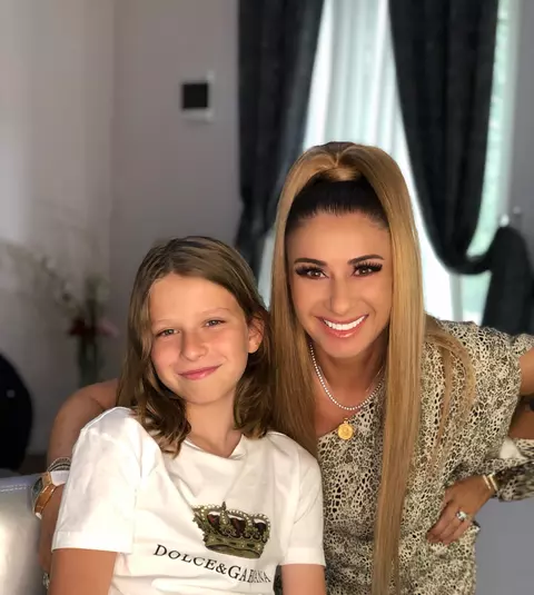 Dezvăluirea bizară făcută de Anamaria Prodan. Abia acum s-a aflat ce se întâmplă în familia ei. „Mă duc cu el unde am nevoie şi mă întorc fără el”
