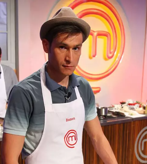 Ramon de la Masterchef se luptă cu cancerul limfatic, iar viața lui atârnă de un fir de ață. Imagini cu puternic impact emoțional