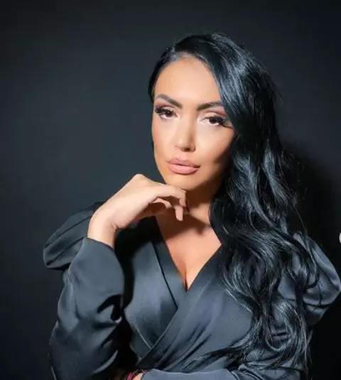 Andreea Mantea revine la Kanal D! Prezentatoarea TV a semnat contractul pentru un reality show