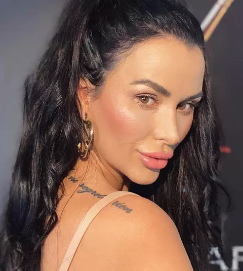 Daniela Crudu a mai bifat o intervenție estetică. Și-a mărit buzele și a stârnit reacții acide: ”Te-ai mutilat”