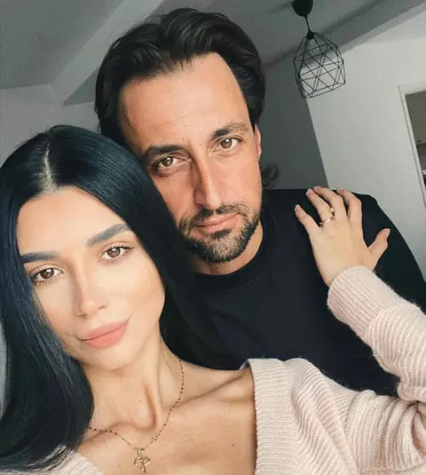 Denis Ștefan s-a infectat cu noul coronavirus. ”Bebelușa” Cristina a făcut anunțul: ”A avut febră, frisoane, dureri musculare”