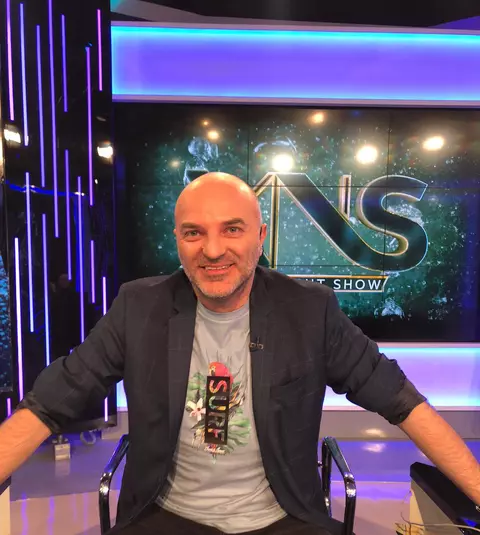 Xtra Night Show, emisiunea prezentată de Dan Capatos, se mută la Antena Stars. Ce schimbări au loc în noul sezon
