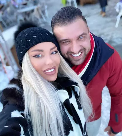 Bianca Drăgușanu și Alex Bodi și-au vorbit pentru prima dată, după 3 luni de la despărțire. Ce cadou i-a făcut fostul soț