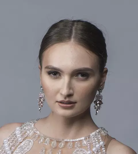 Cine este Dominique Nuță de la Burlacul. Cum arată în lenjerie intimă