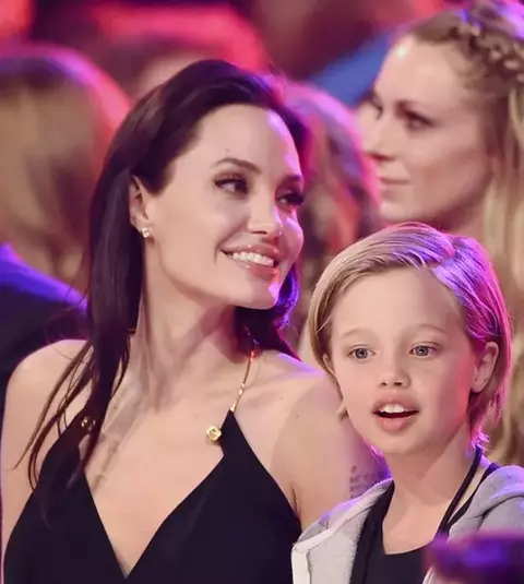 Shiloh, fiica Angelinei Jolie, seamănă leit cu mama ei. Cum arată adolescenta la 15 ani