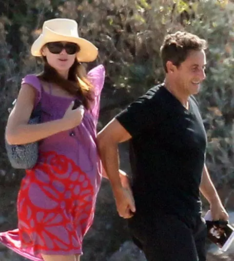 Vedete in acest weekend: Carla Bruni si Nicolas Sarkozy, Gwyneth Paltrow