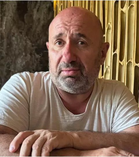 Cătălin Scărlătescu, imagini rare alături de iubita lui. Cum au fost surprinși la evenimentul MasterChef