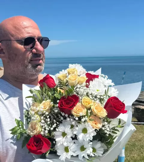 Cătălin Scărlătescu își construiește o casă nouă în Delta Dunării. Iubita lui, arhitectă, se ocupă de proiect: „Asta e felia ei”