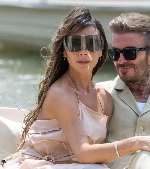 Victoria Beckham, declarație de dragoste pentru Sir David Beckham: „Ai fost mereu cavalerul meu, dar acum e oficial!”