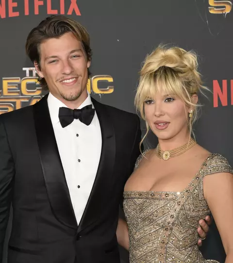 Millie Bobby Brown și Jake Bongiovi, primele imagini cu fiica lor adoptivă. Cum arată micuța vedetei din „Stranger Things