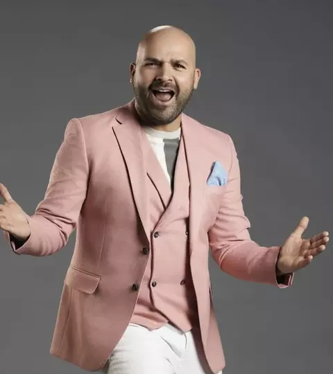 Andrei Ștefănescu, din culisele emisiunii „Poftiți pe la noi: Poftiți la întrecere!”. „Ne-am simțit la un moment dat ca niște gladiatori adevărați”. EXCLUSIV