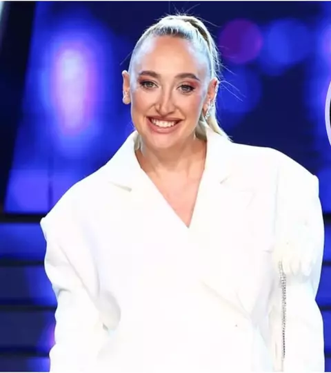 Ilona Brezoianu, prima poză cu burtica de gravidă! Destinația de vacanță unde se relaxează vedeta de la „Neatza”