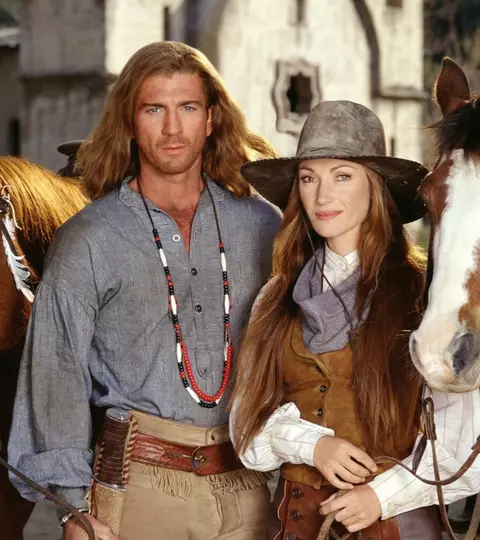 Jane Seymour își dorește o reuniune pe ecran cu Joe Lando, colegul din „Dr. Quinn”. „Fanii ar fi în extaz să ne revadă împreună”