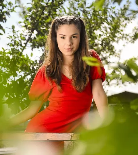 Sara Maria Ghimpu, revelația din „Iubire cu parfum de lavandă”, are un tată faimos la Hollywood. Cine este Florian Ghimpu