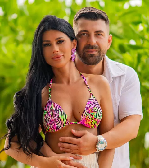 Cine sunt Bianca Dan și Marian Grozavu de la Insula iubirii 2025, sezonul 9. După 3 ani de relație, sunt gata de testul suprem în Thailanda