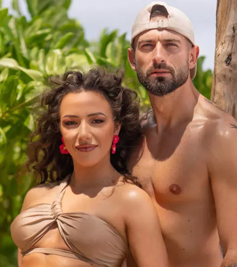 Cine sunt Cristi și Francesca de la „Insula Iubirii” 2025, sezonul 9. Primul cuplu care își pune relația la încercare în show-ul lui Radu Vâlcan