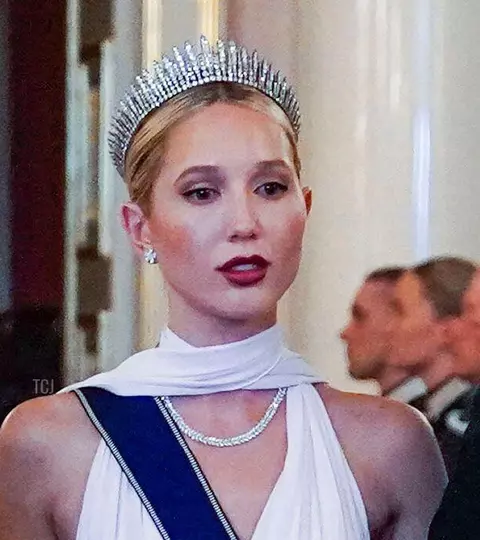 Cine este Maria-Olympia a Greciei, cea mai rebelă prințesă. A colaborat cu Dior, iar Regele Charles i-a fost naș