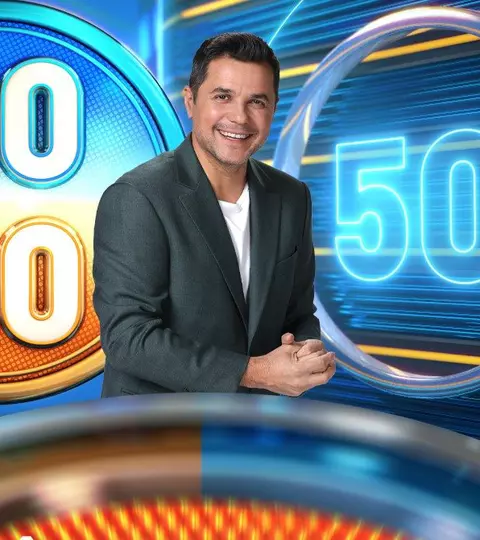 Gabriel Coveșeanu, 4 ani la Prima TV. Aniversează cu emisiunea „50/50”: „Totul e ca-n viață, fifty-fifty!”. EXCLUSIV
