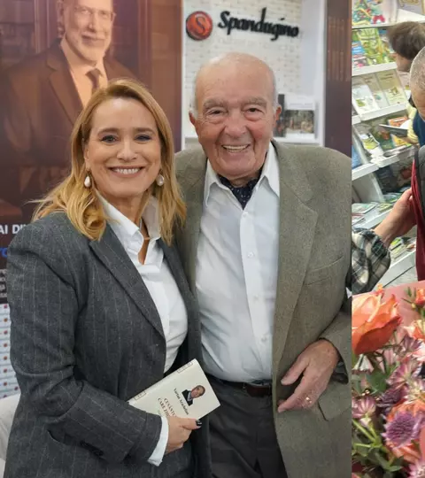 Andreea Esca, moment emoționant după 30 de ani: față în față cu omul care a angajat-o. „Tare îmi era frică!”