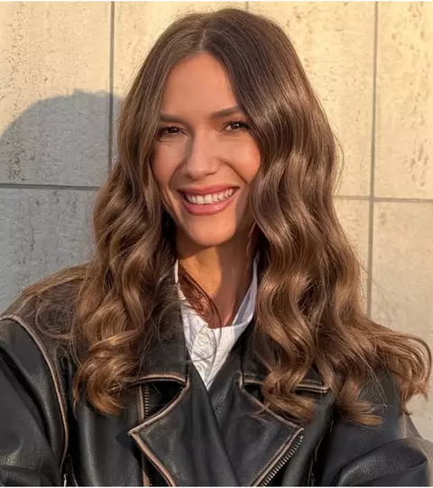 Adela Popescu revine în seriale după o pauză de 13 ani. În ce producții a jucat și ce roluri va avea în „Trafic” și „Fără Urmă” la PRO TV