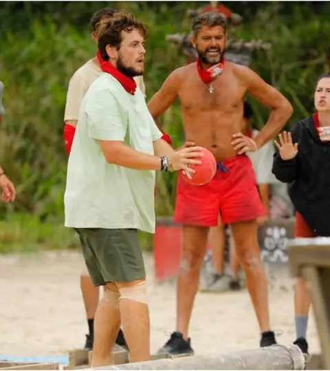 Aris Eram, atac fără precedent la Gabi Tamaș! Scandal la Survivor din cauza jocurilor de culise: „Ești tâmpit”