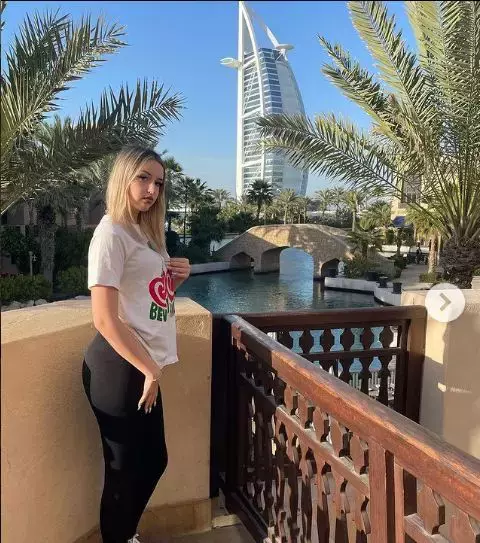 sara1