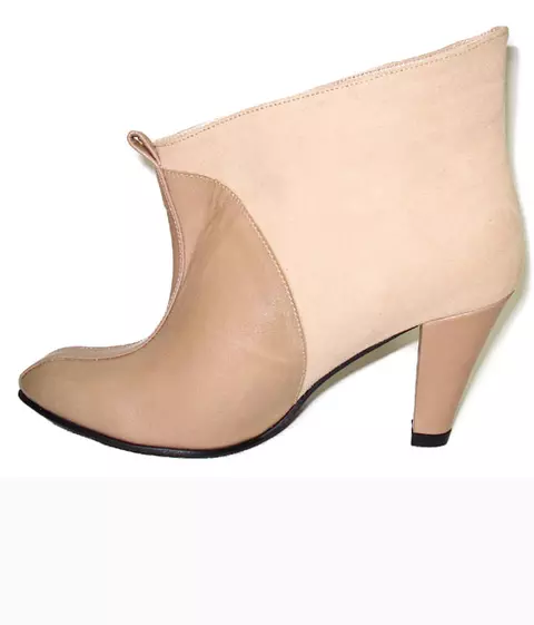 Botine din piele, Coca Zaboloteanu