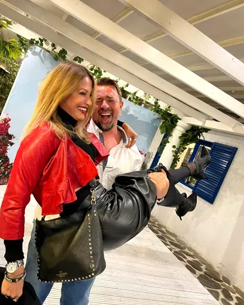 cum-arata-loredana-groza-fara-filtre-1