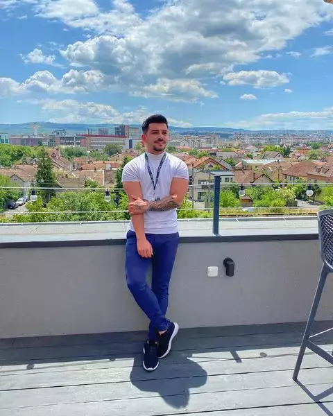 andrei pernes8