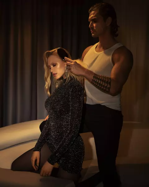 Gina Chirilă și Bogdan Vlădău în noua campanie SILKPLICITY cu Tibi Clenci