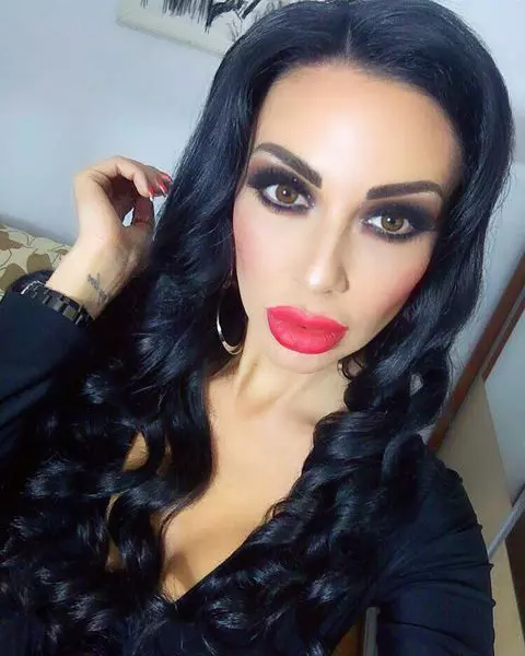 50607278_1946444422120867_5224297772454248448_n