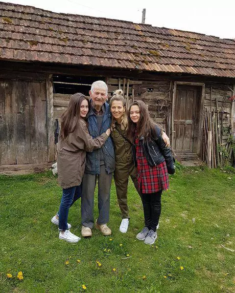 Cati-rfati-si-cati-verisori-are-Lidia-Buble-5