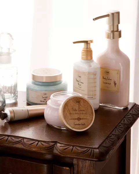 5 produse indispensabile in ritualul de frumusete (P)