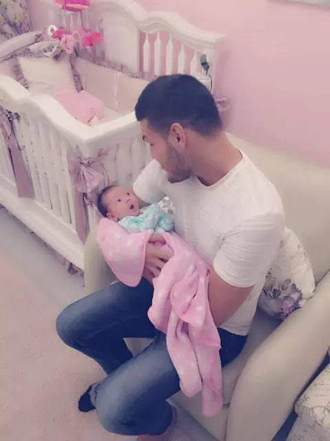 Răzvan Botezatu a fost cucerit de fetița Biancăi Drăgușanu