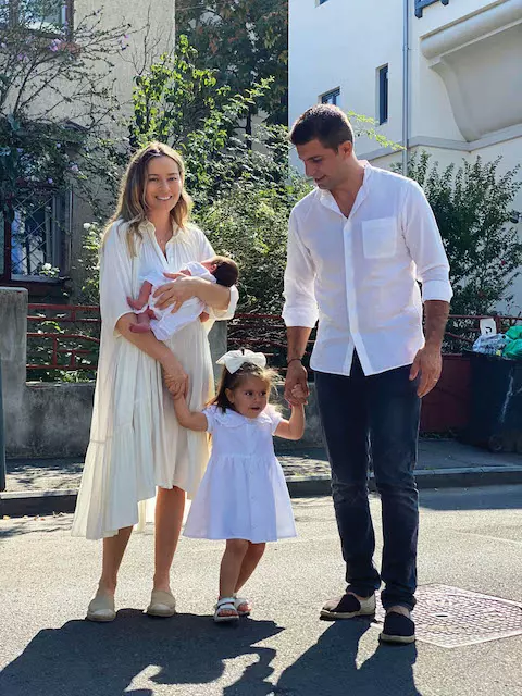 laura dupa ce a nascut-o pe vera